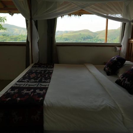 Morinda Villa And Resto Waingapu Kültér fotó