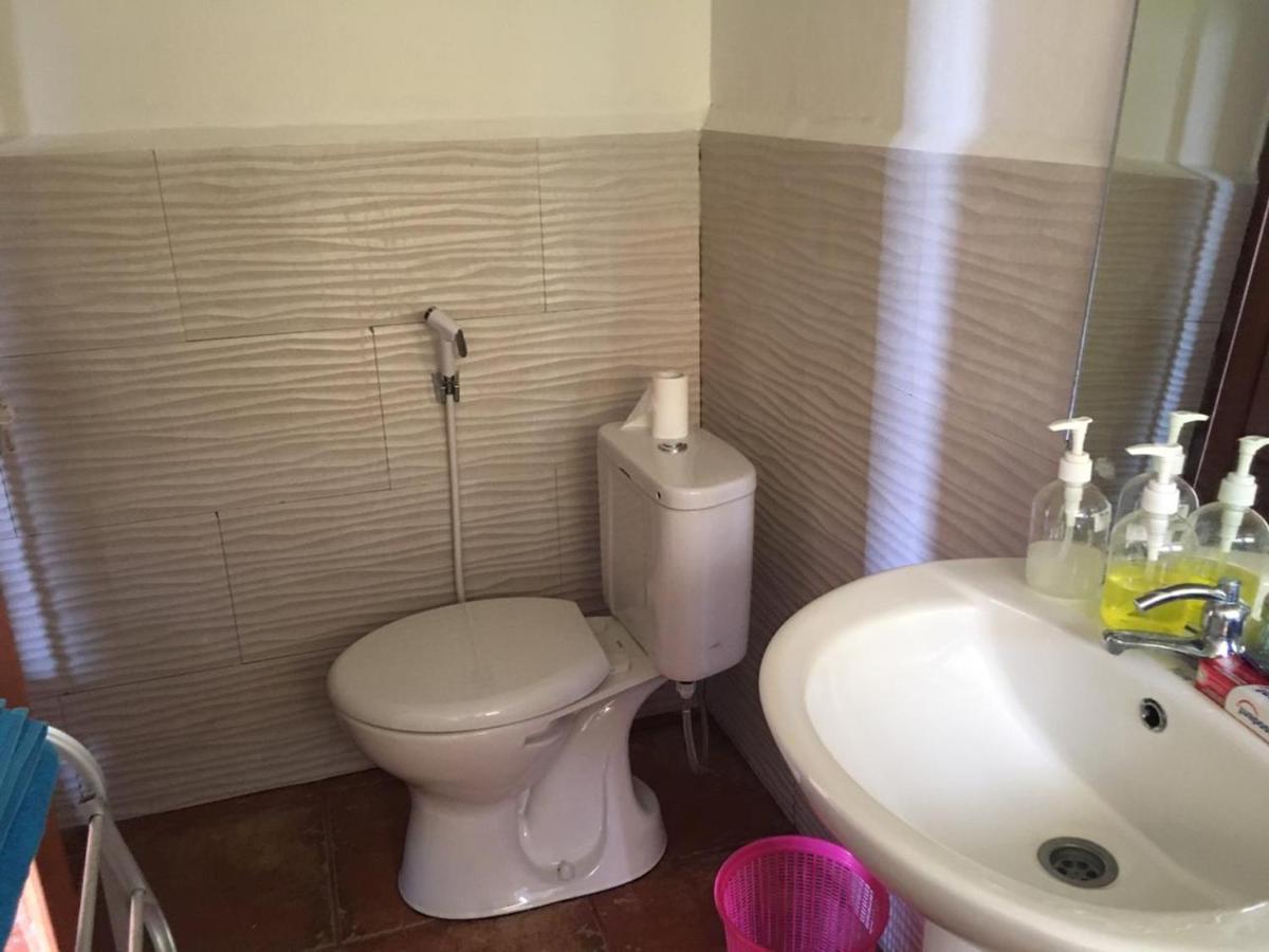 Morinda Villa And Resto Waingapu Kültér fotó