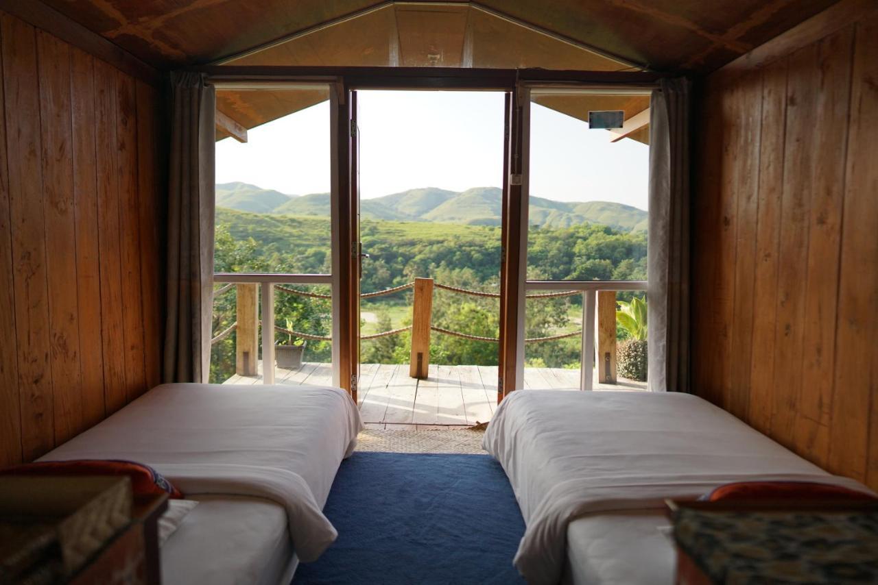 Morinda Villa And Resto Waingapu Kültér fotó